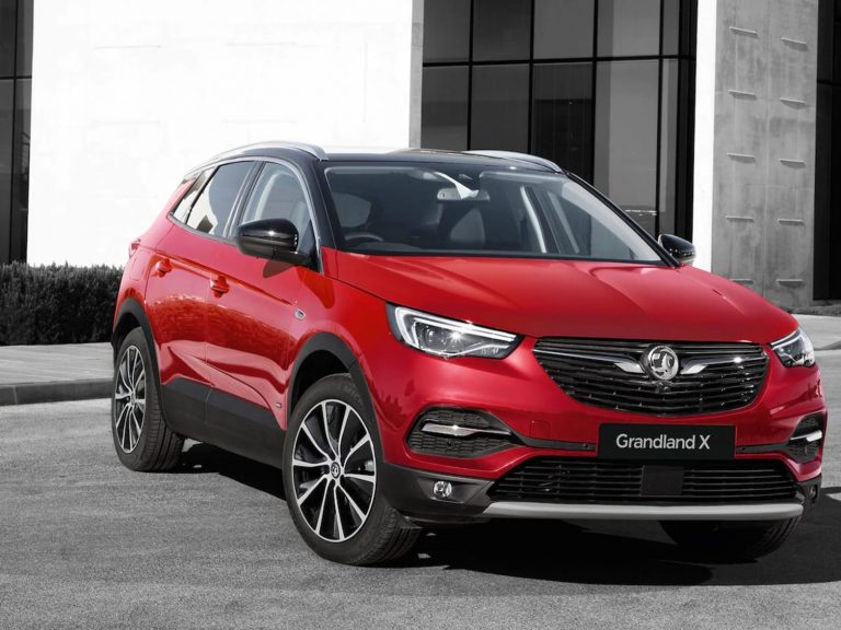 What are the safest dog crates for car travel? Easy Spaniel Training